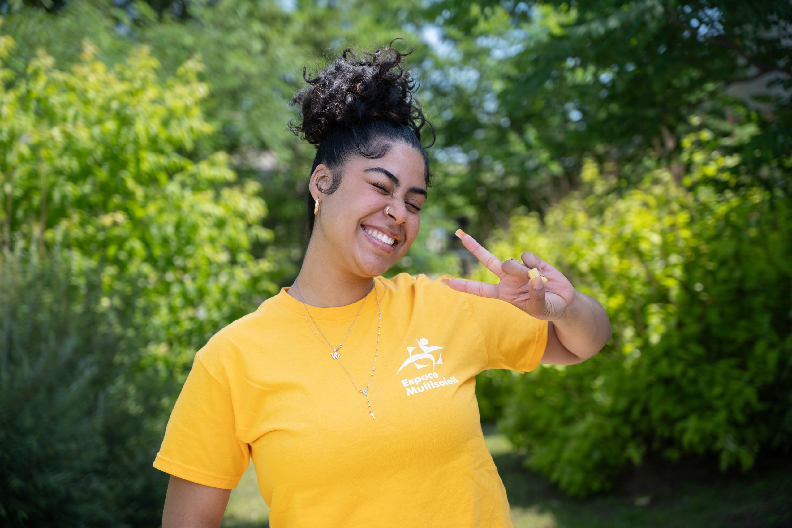 Wery Éléna Guzman (Stella)